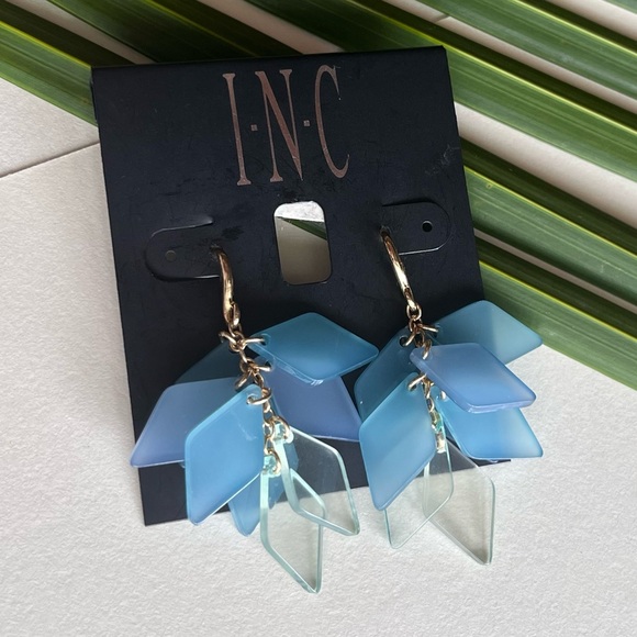 INC International Concepts Resin Drop Earrings NWT - Picture 1 of 3